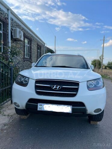Hyundai Santa Fe-1