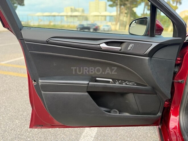 Ford Fusion (North America)-18