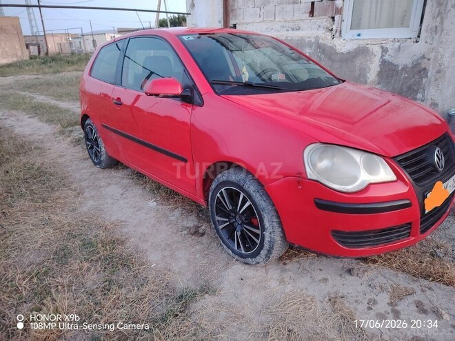 Volkswagen Polo-5