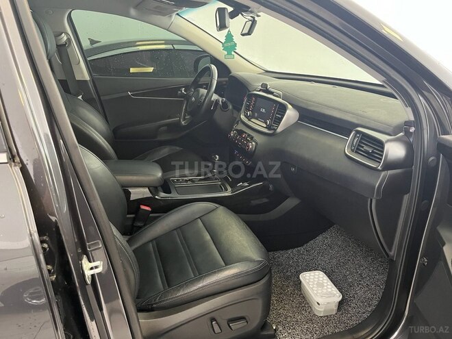 Kia Sorento-22