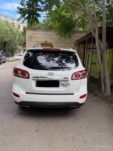 Hyundai Santa Fe-2