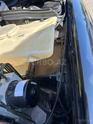 Mercedes C 230-11