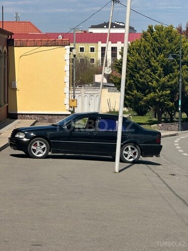 Mercedes C 230-4