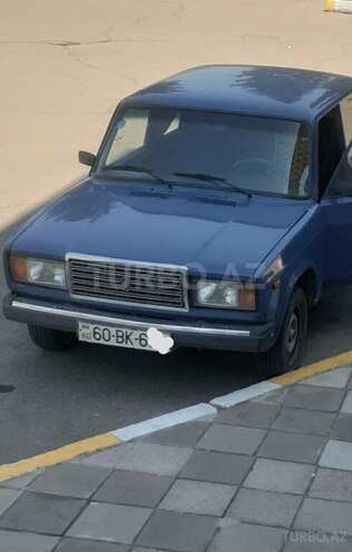 LADA (VAZ) 2107-1