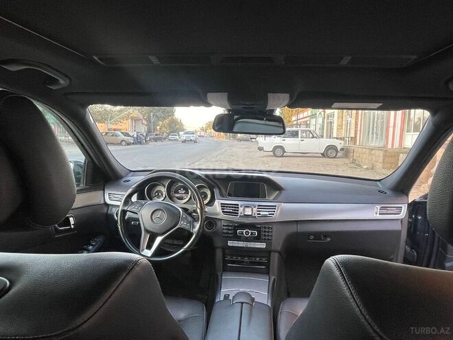 Mercedes E 250-3
