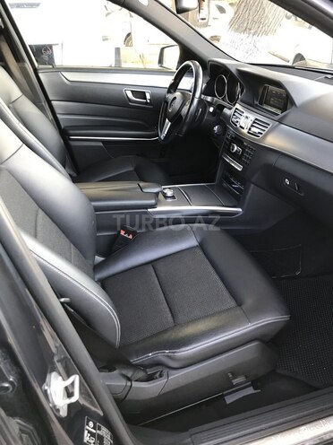 Mercedes E 250-17