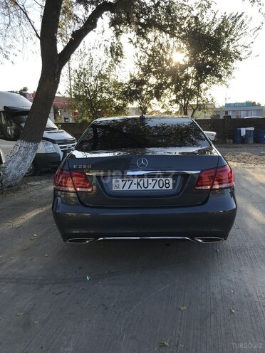 Mercedes E 250-2