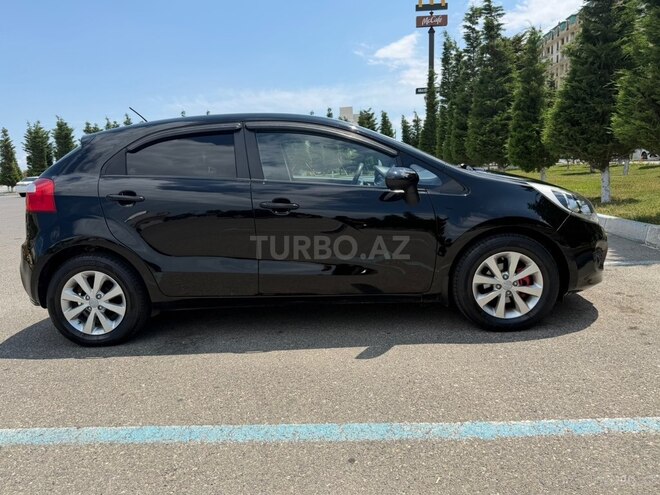 Kia Rio-4