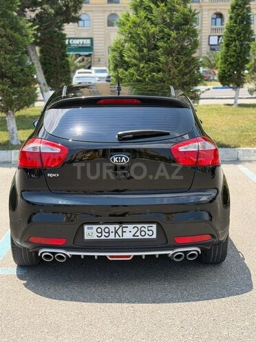 Kia Rio-2