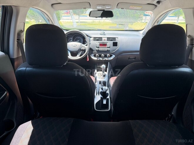 Kia Rio-6