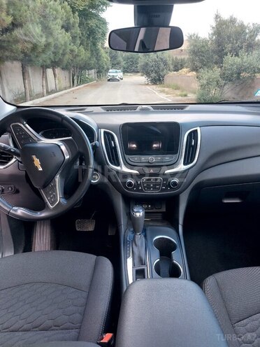 Chevrolet Equinox-8