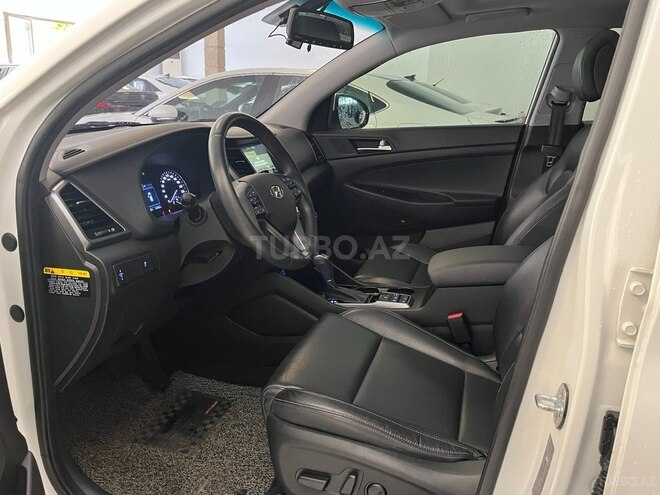 Hyundai Tucson-19