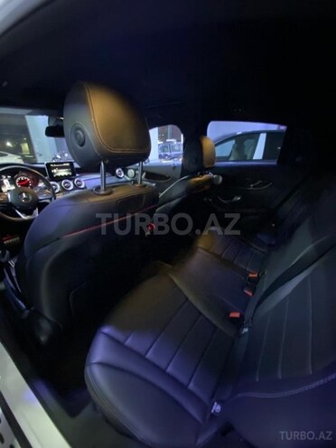 Mercedes GLC 300-10
