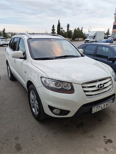 Hyundai Santa Fe-1