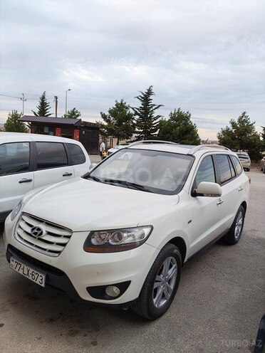 Hyundai Santa Fe-3
