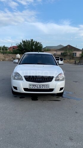 LADA (VAZ) Priora-1
