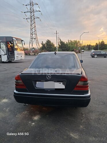 Mercedes C 200-2