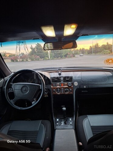 Mercedes C 200-5