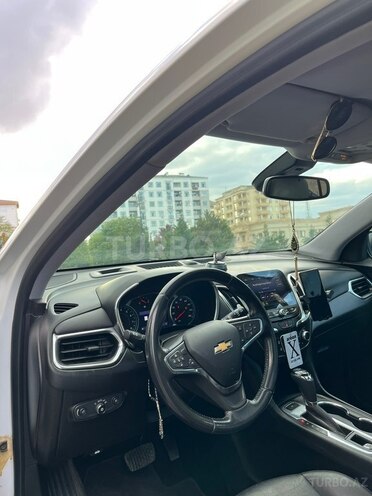 Chevrolet Equinox-12