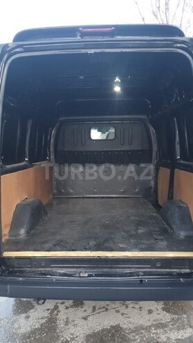 Ford Transit-9