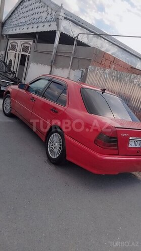 Mercedes C 200-2