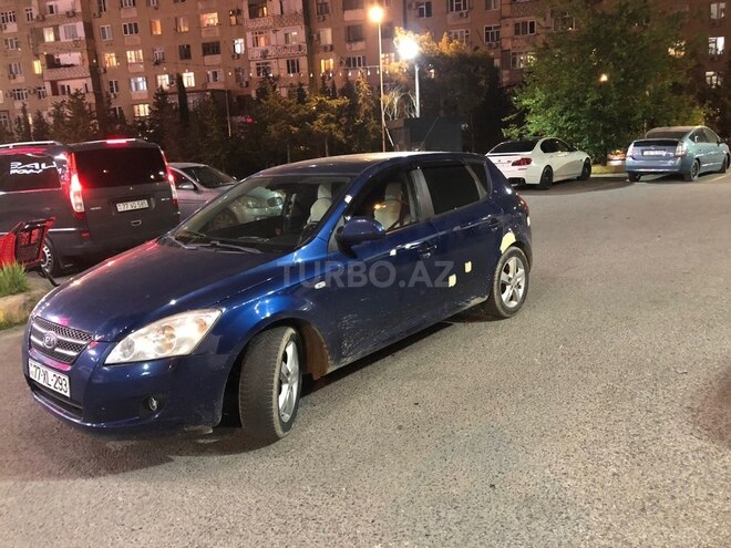 Kia Ceed-5
