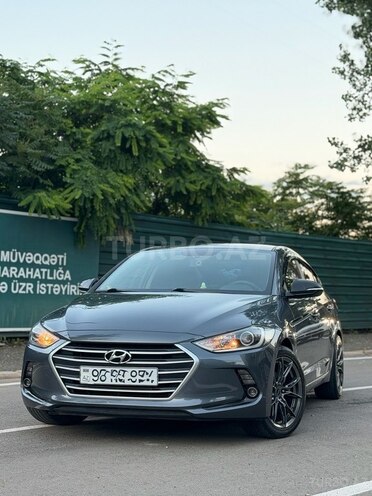 Hyundai Avante-1