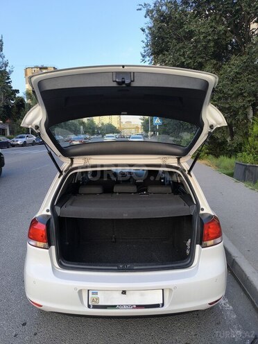 Volkswagen Golf-4