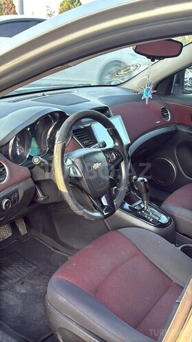 Chevrolet Cruze-6