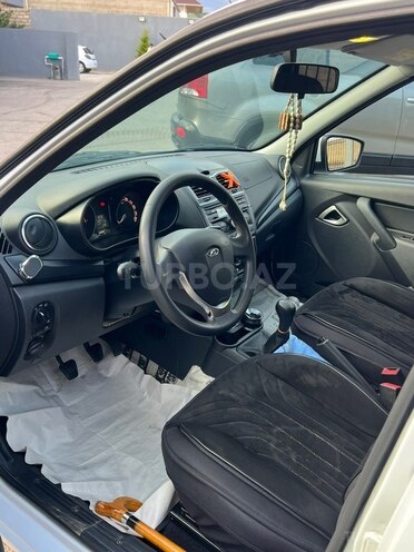 LADA (VAZ) Granta-11