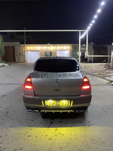 Renault Megane-7