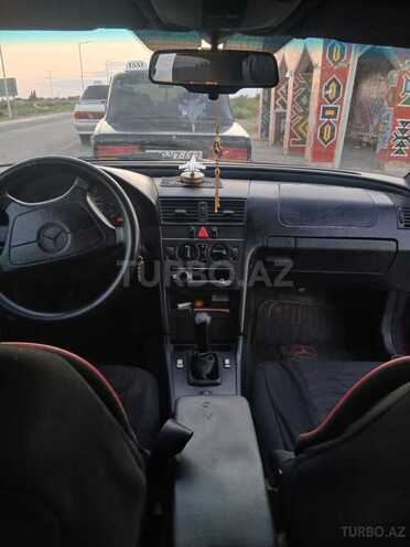 Mercedes C 180-6