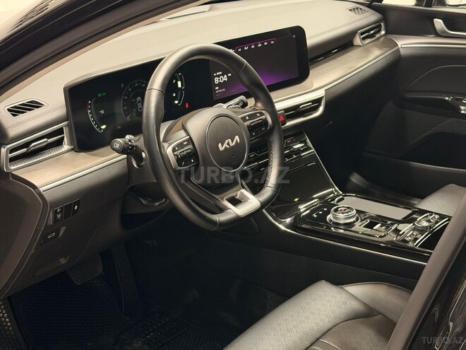 Kia K5-11