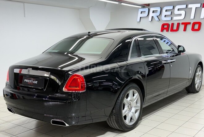 Rolls-Royce Ghost-5