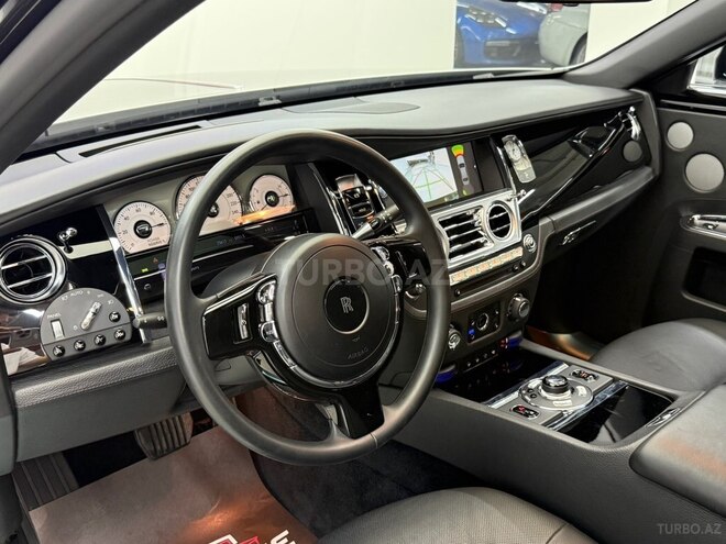 Rolls-Royce Ghost-10