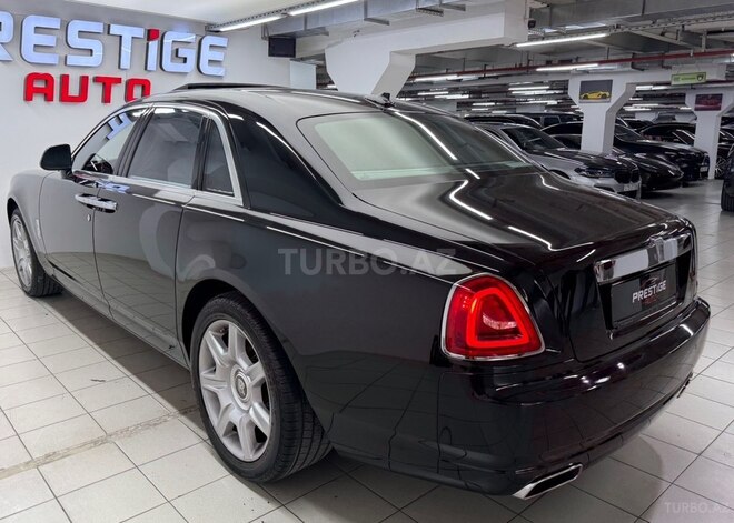 Rolls-Royce Ghost-4