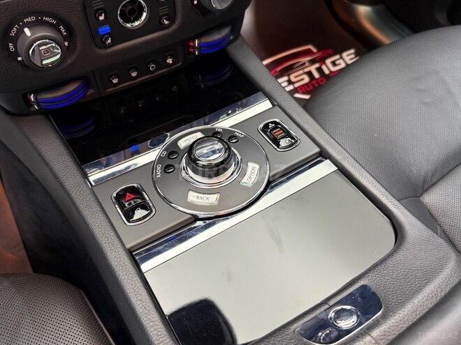 Rolls-Royce Ghost-15