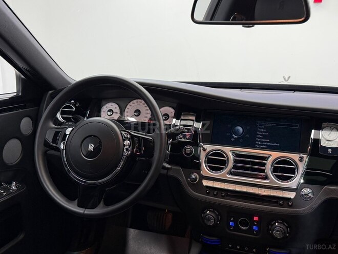 Rolls-Royce Ghost-29