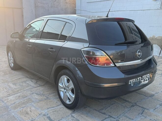 Opel Astra-3