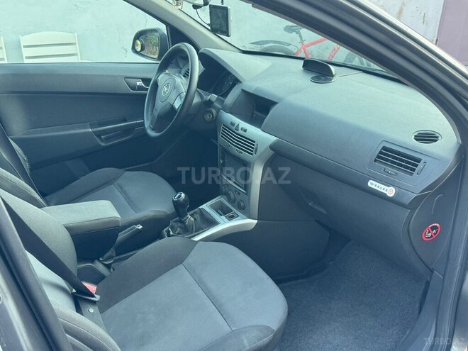 Opel Astra-7