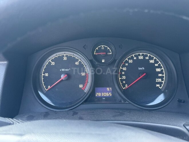 Opel Astra-10