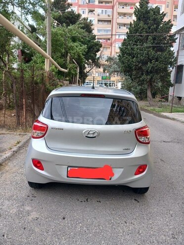 Hyundai i10-2