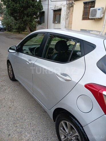 Hyundai i10-5