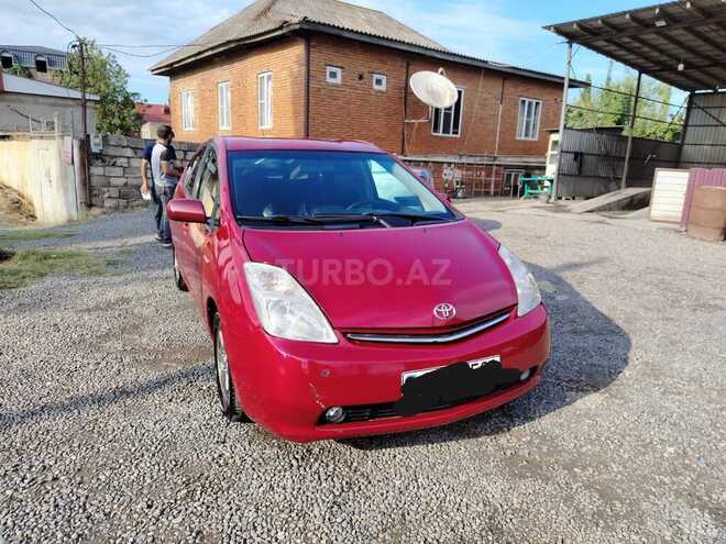 Toyota Prius-1