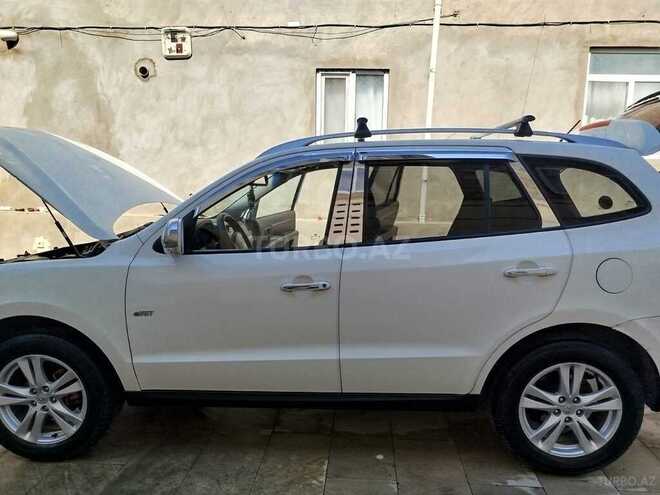 Hyundai Santa Fe-4