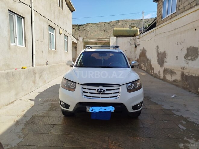 Hyundai Santa Fe-1