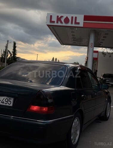 Mercedes C 200-9