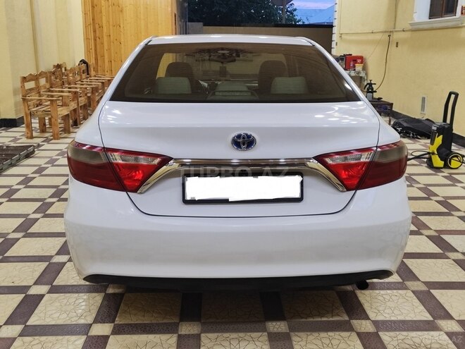 Toyota Camry-2