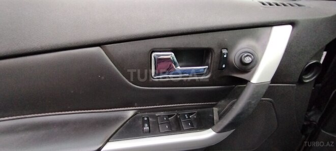 Ford Edge-9