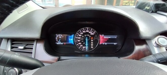 Ford Edge-16